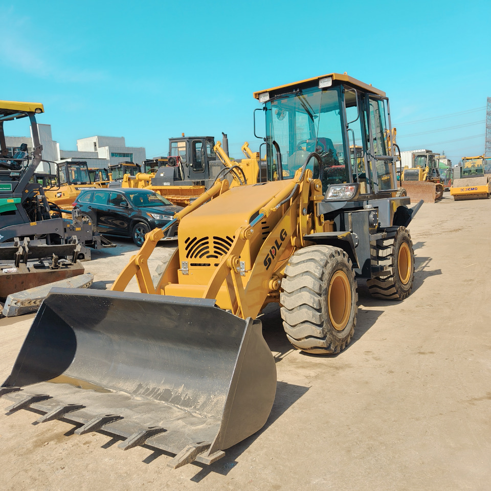 SDLG LGB680 - Buldoexcavator: Foto 1 SDLG LGB680 - Buldoexcavator: Foto 1