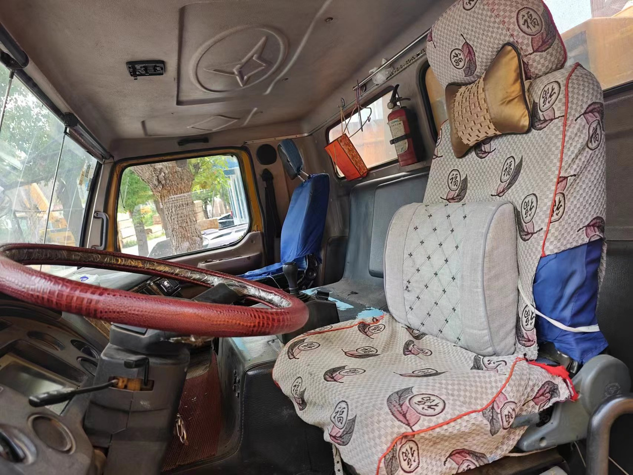 XCMG QY130K - Automacara: Foto 4 XCMG QY130K - Automacara: Foto 4