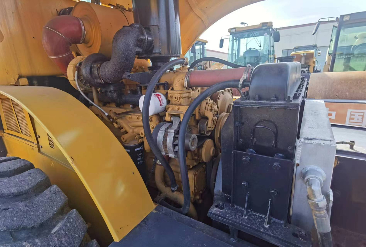 XCMG XS263J în leasing XCMG XS263J: Foto 8