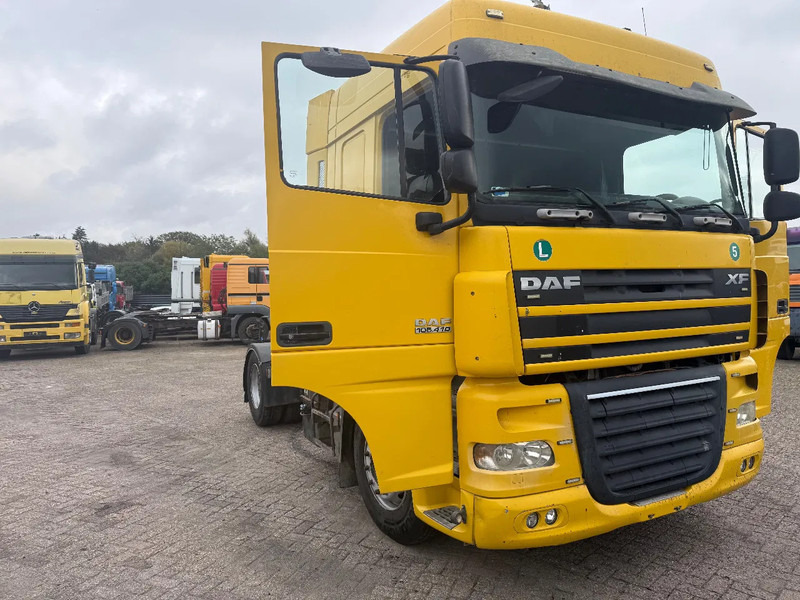 DAF XF 105.410 Tractor unit - Cap tractor: Foto 1 DAF XF 105.410 Tractor unit - Cap tractor: Foto 1
