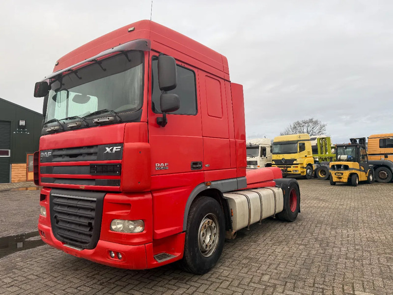 DAF XF 105.460 Tractor unit - Cap tractor: Foto 3 DAF XF 105.460 Tractor unit - Cap tractor: Foto 3