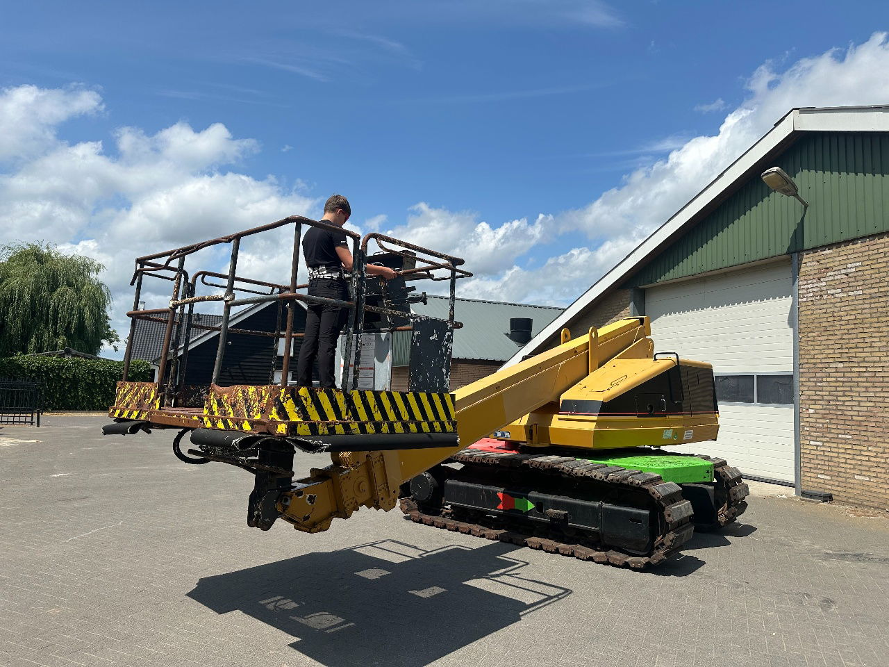 Aichi RZ150 - Nacela telescopica: Foto 5 Aichi RZ150 - Nacela telescopica: Foto 5