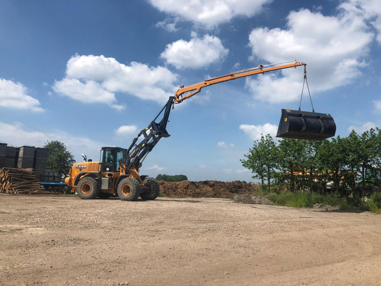 Case 721F - Încărcător frontal pe pneuri: Foto 5 Case 721F - Încărcător frontal pe pneuri: Foto 5