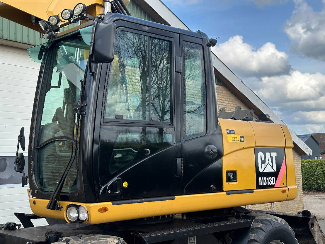Caterpillar M313D - Excavator pe roţi: Foto 5 Caterpillar M313D - Excavator pe roţi: Foto 5