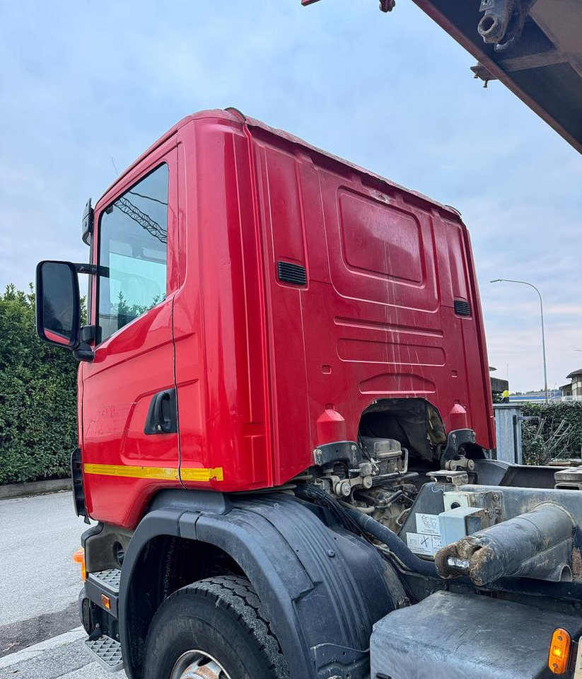 Scania R124/470 Ribaltabile 8X4 - Camion basculantă: Foto 4 Scania R124/470 Ribaltabile 8X4 - Camion basculantă: Foto 4