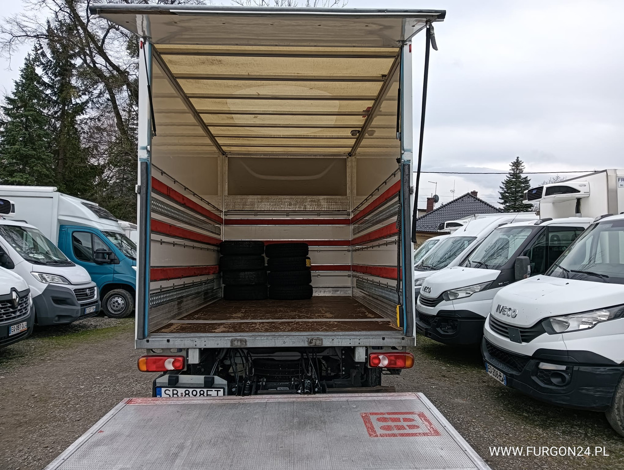 FIAT DUCATO KONTENER WINDA NR 742 - Autoutilitară box: Foto 5 FIAT DUCATO KONTENER WINDA NR 742 - Autoutilitară box: Foto 5