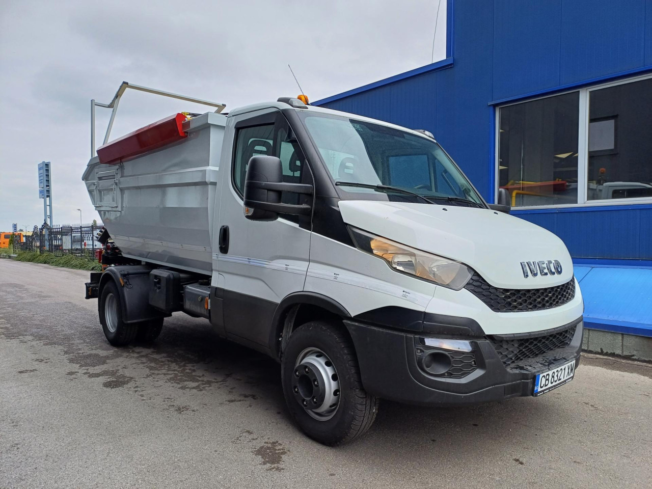 IVECO 65C15 - Autoutilitară: Foto 2 IVECO 65C15 - Autoutilitară: Foto 2