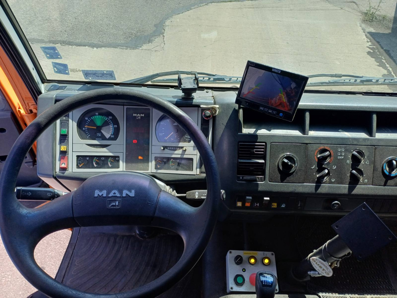 MAN TGL200 - Autogunoiere: Foto 2 MAN TGL200 - Autogunoiere: Foto 2