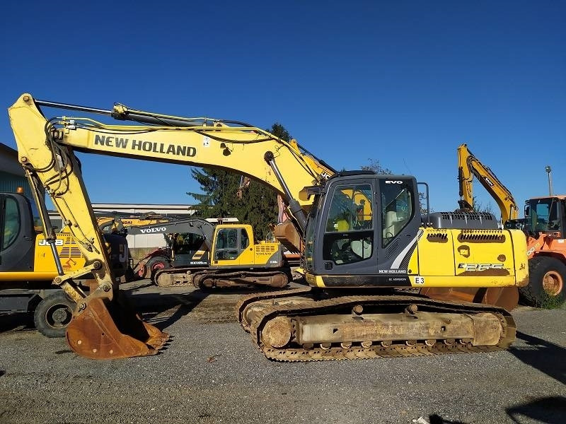 New Holland E 265 C - Excavator pe şenile: Foto 2 New Holland E 265 C - Excavator pe şenile: Foto 2