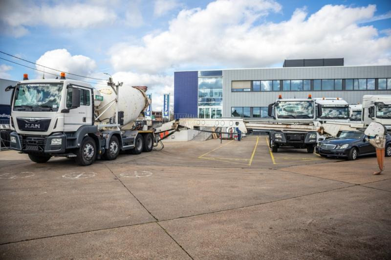 MAN TGS 32.400 BB+BAND/BELT/TAPIS T40/13TM - Autobetonieră: Foto 1 MAN TGS 32.400 BB+BAND/BELT/TAPIS T40/13TM - Autobetonieră: Foto 1