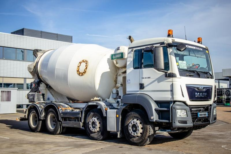 MAN TGS 36.360BB+MIXER 9M³ - Autobetonieră: Foto 2 MAN TGS 36.360BB+MIXER 9M³ - Autobetonieră: Foto 2