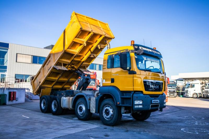 MAN TGS 41.400 BB+E5 - 8X4 - Camion basculantă: Foto 2 MAN TGS 41.400 BB+E5 - 8X4 - Camion basculantă: Foto 2