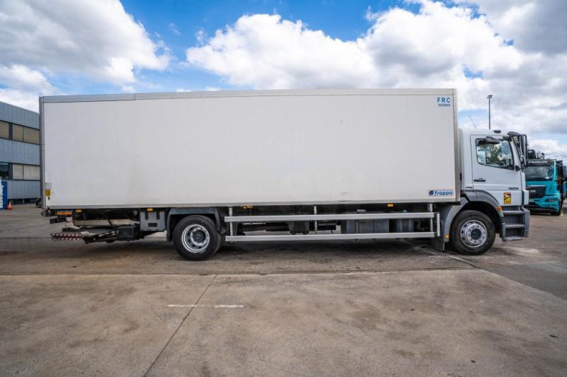 Mercedes AXOR 1829-MP3+ CARRIER - Camion frigider: Foto 3 Mercedes AXOR 1829-MP3+ CARRIER - Camion frigider: Foto 3