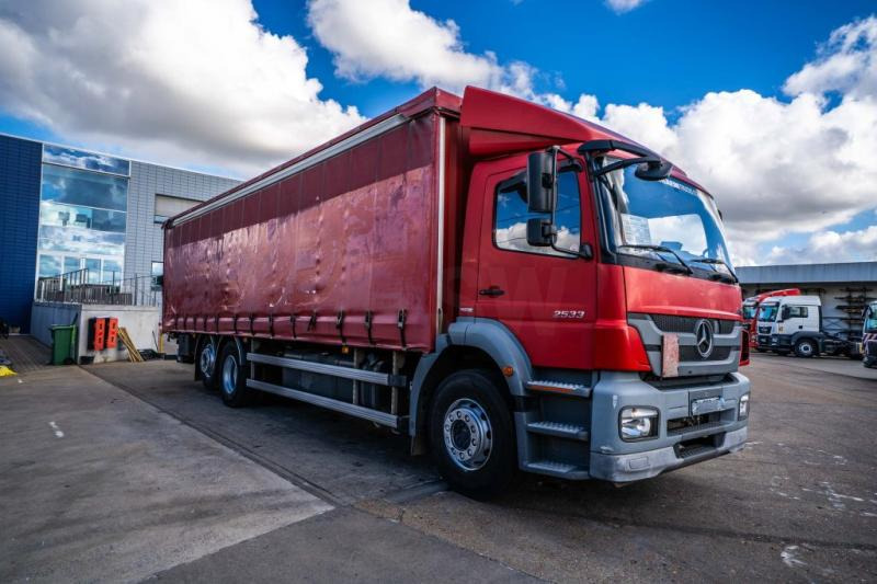 Mercedes AXOR 2533 -MP3+DHOLLANDIA 2.5T - Camion cu prelată: Foto 2 Mercedes AXOR 2533 -MP3+DHOLLANDIA 2.5T - Camion cu prelată: Foto 2