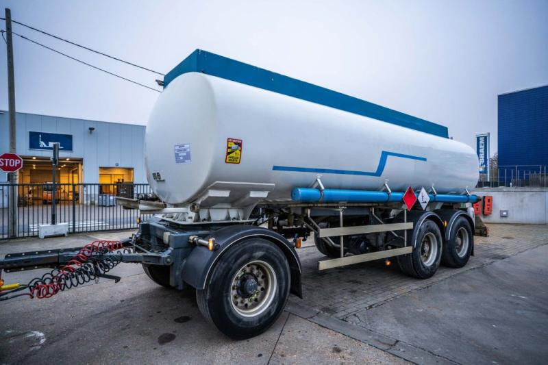 Magyar CITERNE SMG 20.000L+5 COMP. - Remorcă: Foto 1 Magyar CITERNE SMG 20.000L+5 COMP. - Remorcă: Foto 1