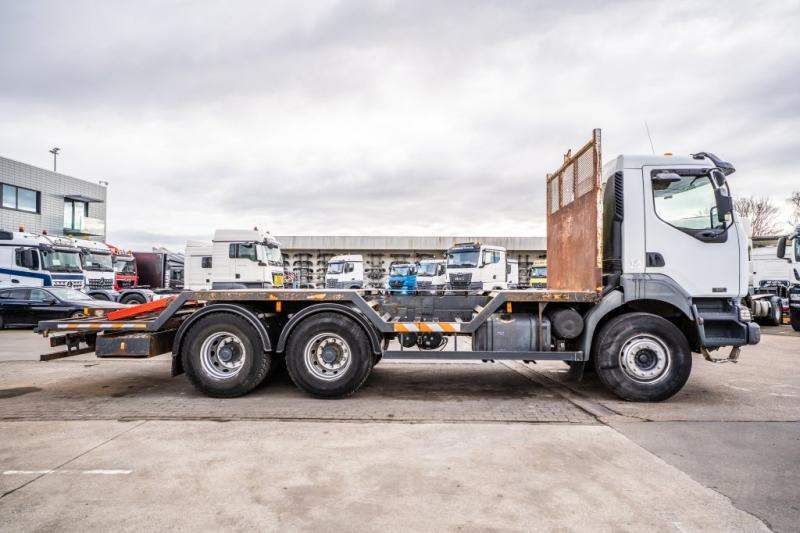 Renault KERAX 420 - Maşină de tractare: Foto 3 Renault KERAX 420 - Maşină de tractare: Foto 3