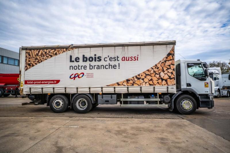 Renault PREMIUM 310 6X2 + Palfinger 2.5T - Camion cu prelată: Foto 3 Renault PREMIUM 310 6X2 + Palfinger 2.5T - Camion cu prelată: Foto 3