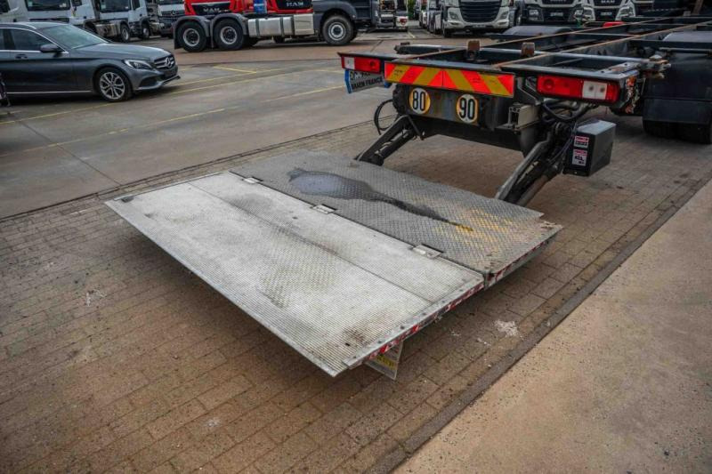 Renault PREMIUM 380DXI+E5/EEV+HAYON - Camion transport containere/ Swap body: Foto 5 Renault PREMIUM 380DXI+E5/EEV+HAYON - Camion transport containere/ Swap body: Foto 5