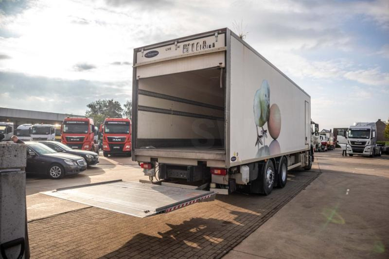 Volvo FM340+POUSSIN/CHICKEN/KUIKEN/KÛKEN - Camion frigider: Foto 5 Volvo FM340+POUSSIN/CHICKEN/KUIKEN/KÛKEN - Camion frigider: Foto 5