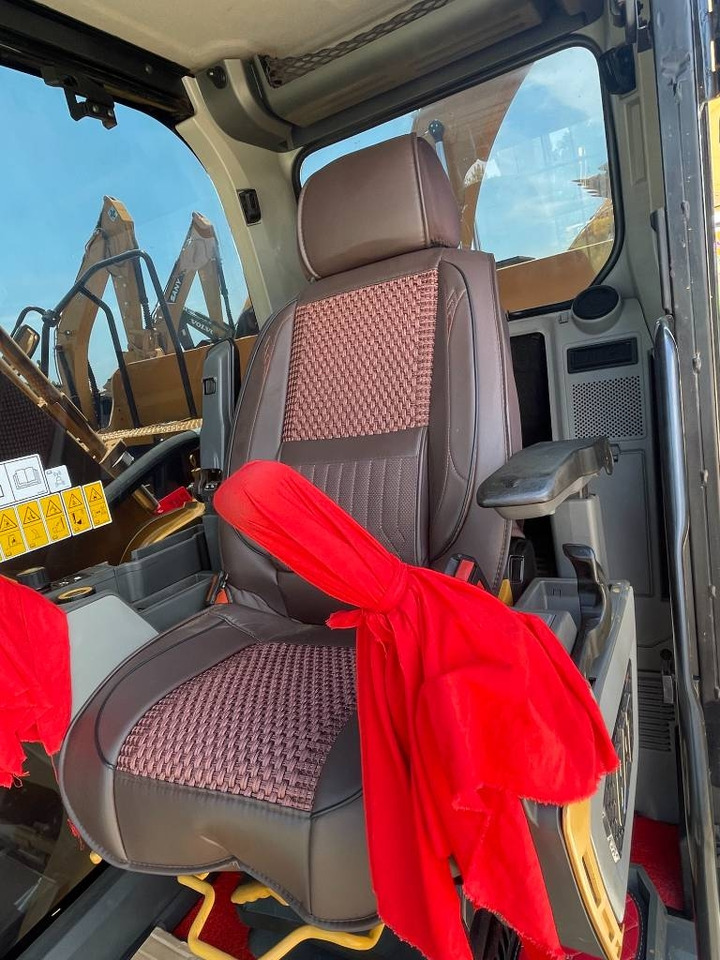 CAT 330GC - Excavator pe şenile: Foto 2 CAT 330GC - Excavator pe şenile: Foto 2