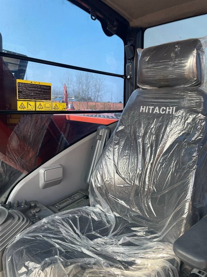 Hitachi ZX 200 - Excavator pe şenile: Foto 4 Hitachi ZX 200 - Excavator pe şenile: Foto 4