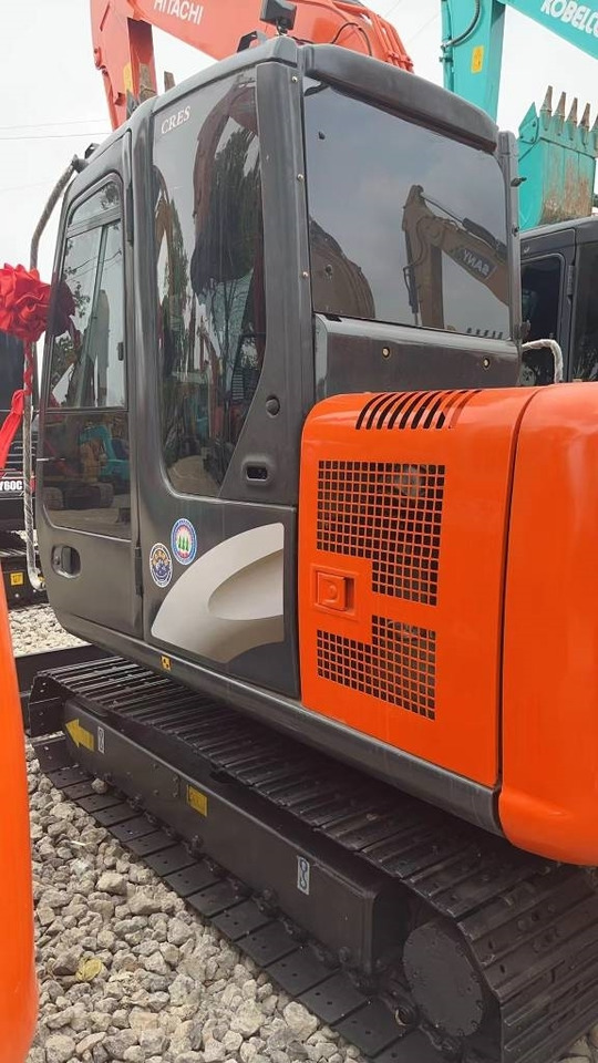 Hitachi ZX 60 - Mini excavator: Foto 3 Hitachi ZX 60 - Mini excavator: Foto 3