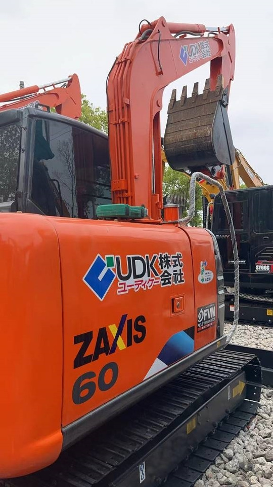 Hitachi ZX 60 - Mini excavator: Foto 5 Hitachi ZX 60 - Mini excavator: Foto 5