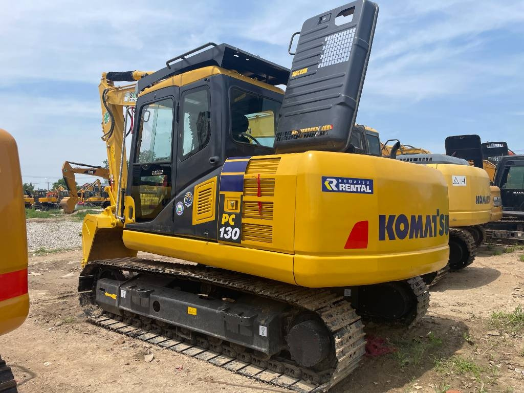 Komatsu PC 130 - Excavator pe şenile: Foto 1 Komatsu PC 130 - Excavator pe şenile: Foto 1