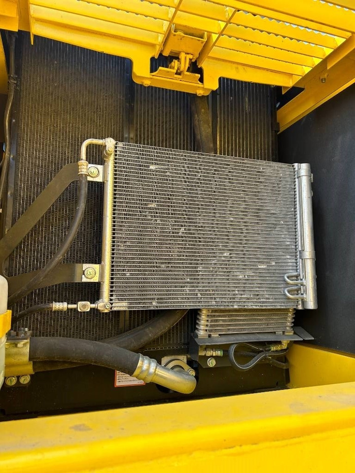 Komatsu PC 240 - Excavator pe şenile: Foto 2 Komatsu PC 240 - Excavator pe şenile: Foto 2