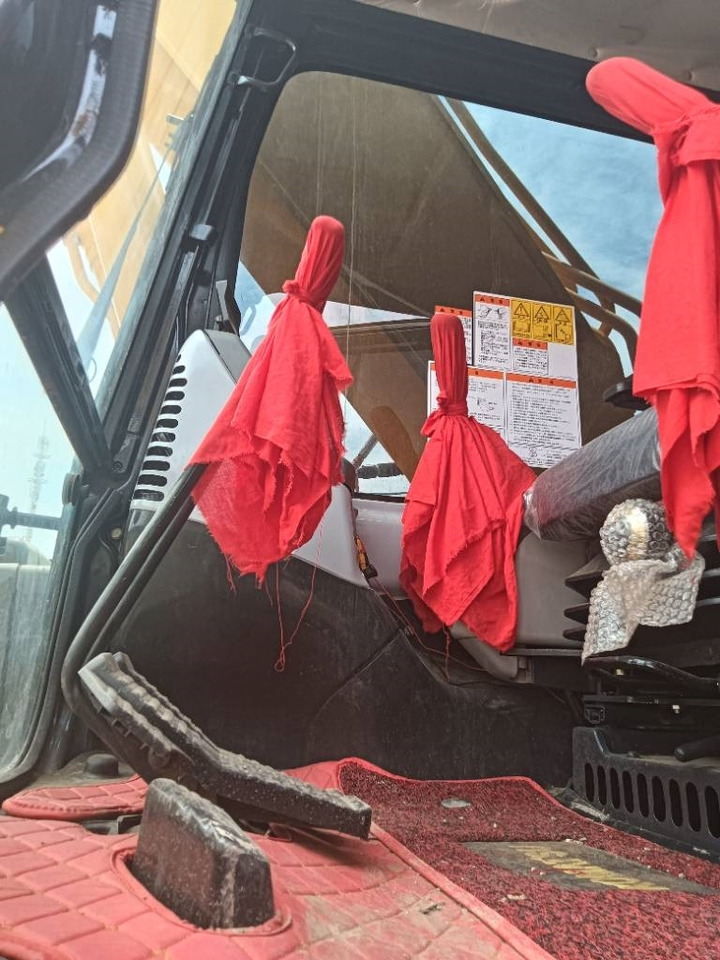 Komatsu PC 350 - Excavator pe şenile: Foto 5 Komatsu PC 350 - Excavator pe şenile: Foto 5