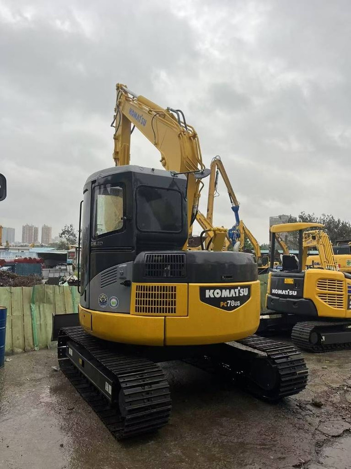 Komatsu PC 78 US - Excavator pe şenile: Foto 1 Komatsu PC 78 US - Excavator pe şenile: Foto 1
