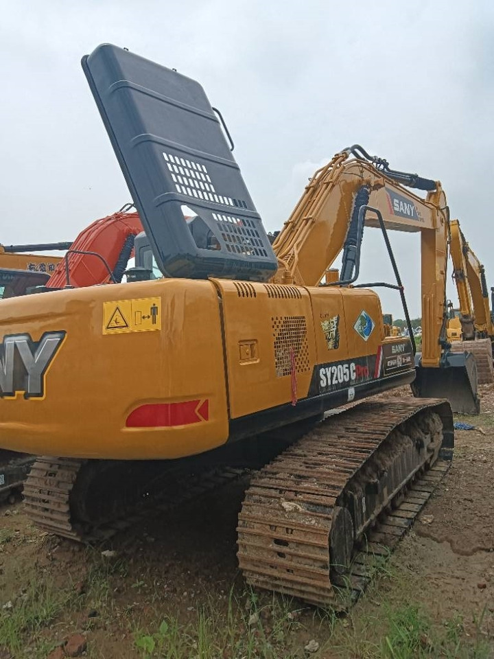 Sany 205C - Excavator pe şenile: Foto 3 Sany 205C - Excavator pe şenile: Foto 3