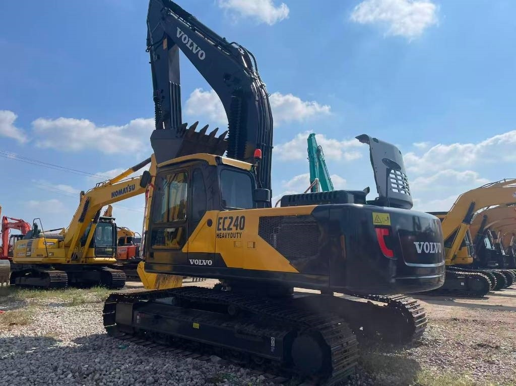 Volvo EC 240 - Excavator pe şenile: Foto 2 Volvo EC 240 - Excavator pe şenile: Foto 2