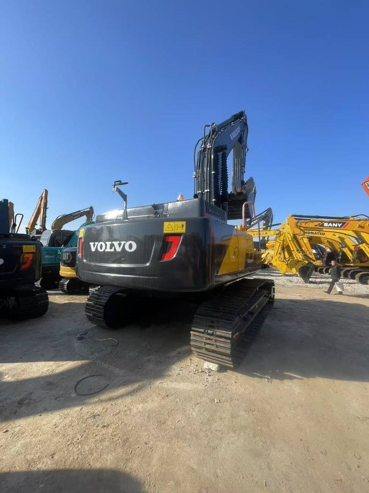 Excavator pe şenile Volvo EC 300: Foto 1