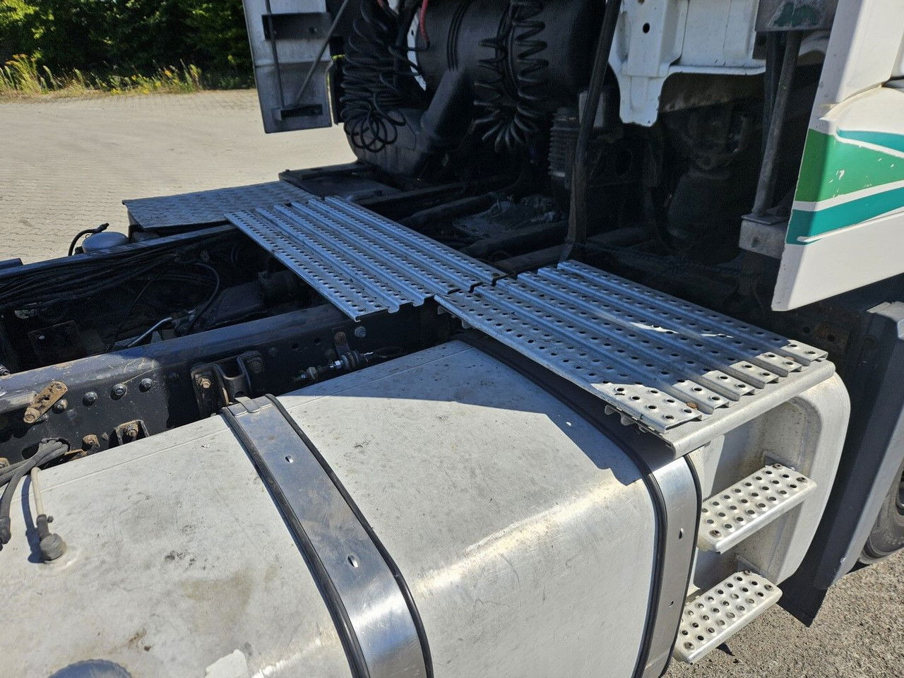 Cap tractor MAN 18.413 FLS - Manual pump and injectors, Intarder, Airco: Foto 6 Cap tractor MAN 18.413 FLS - Manual pump and injectors, Intarder, Airco: Foto 6