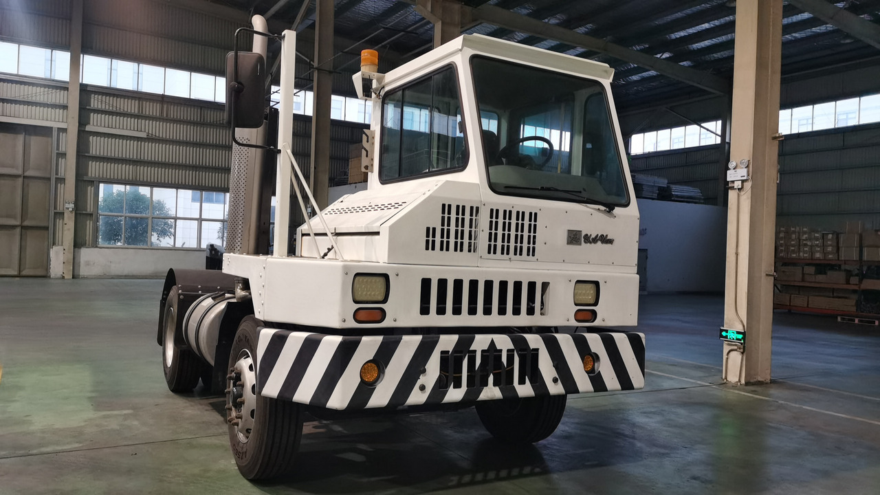 JSIE JSIE175 - Cap tractor: Foto 5 JSIE JSIE175 - Cap tractor: Foto 5