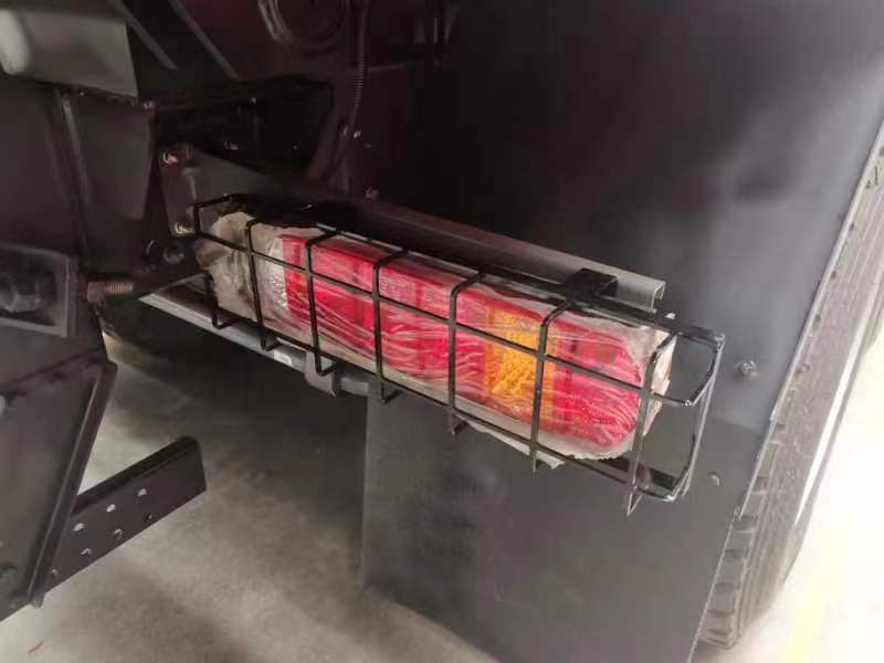 JSIE JSIE3317N3867W - Camion basculantă: Foto 3 JSIE JSIE3317N3867W - Camion basculantă: Foto 3