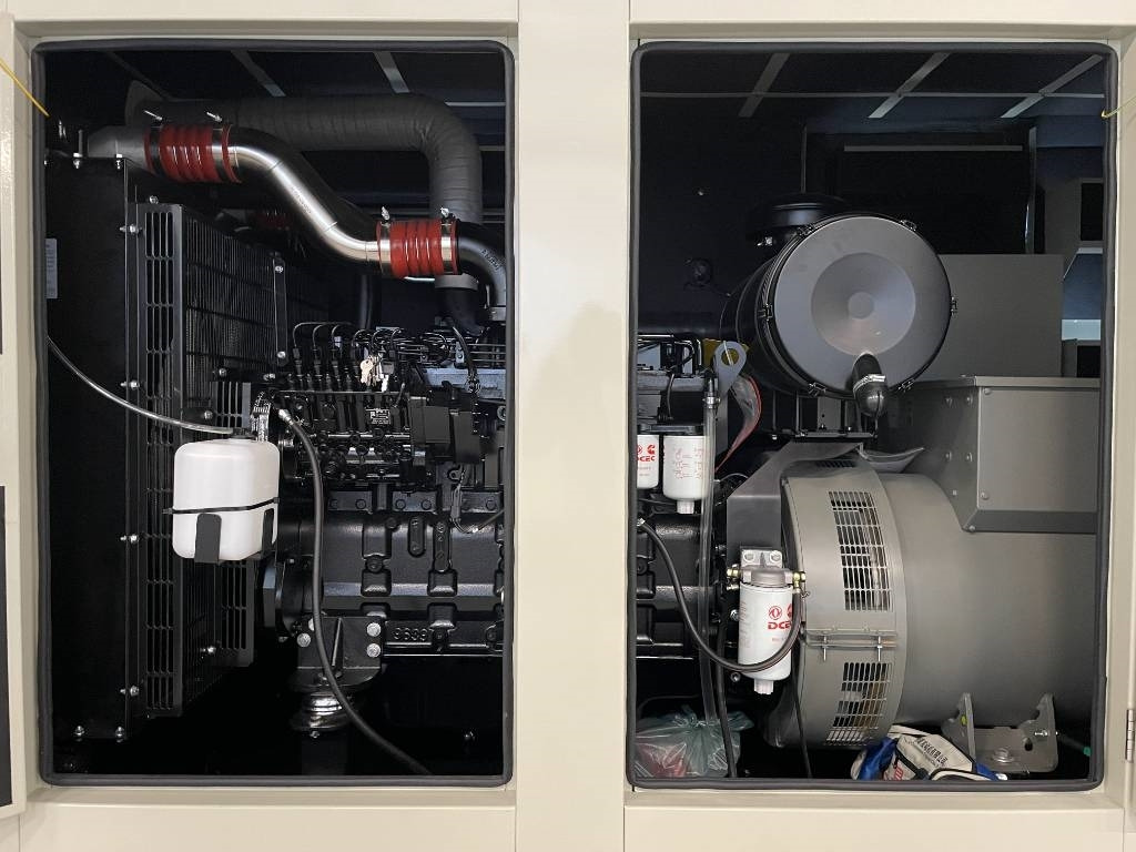 Generator electric nou Cummins 6CTAA8.3-G9 - 275 kVA Generator - DPX-19842: Foto 12 Generator electric nou Cummins 6CTAA8.3-G9 - 275 kVA Generator - DPX-19842: Foto 12