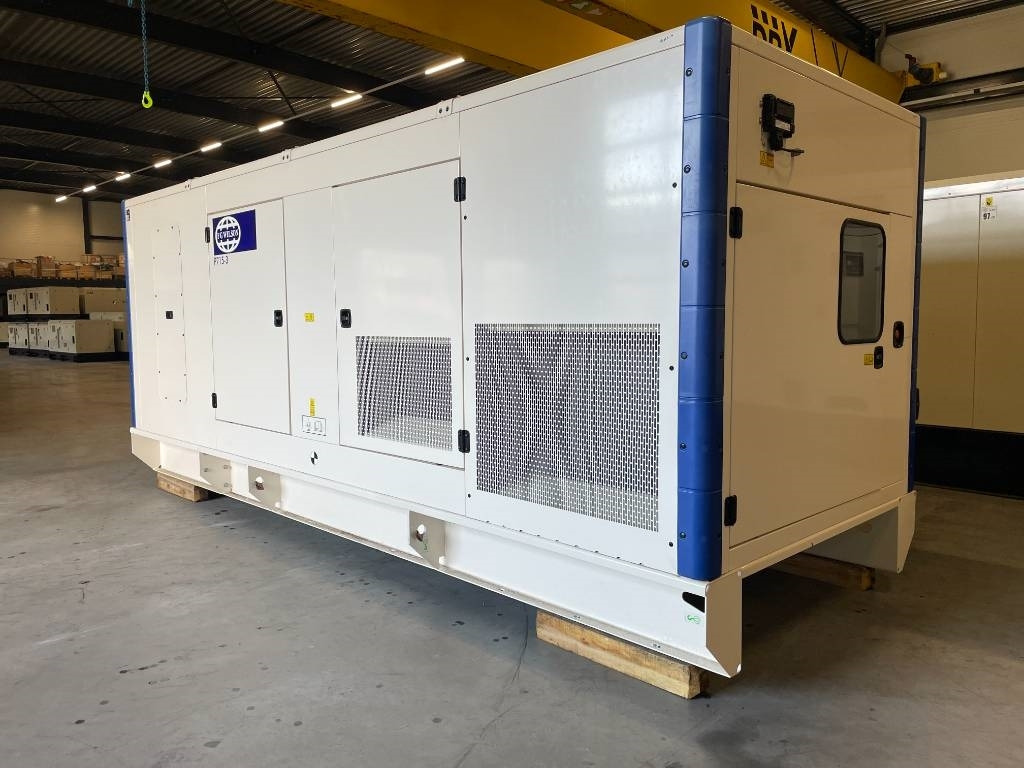 FG Wilson P715-3 - 715 kVA Genset - DPX-16023 - Generator electric: Foto 5 FG Wilson P715-3 - 715 kVA Genset - DPX-16023 - Generator electric: Foto 5