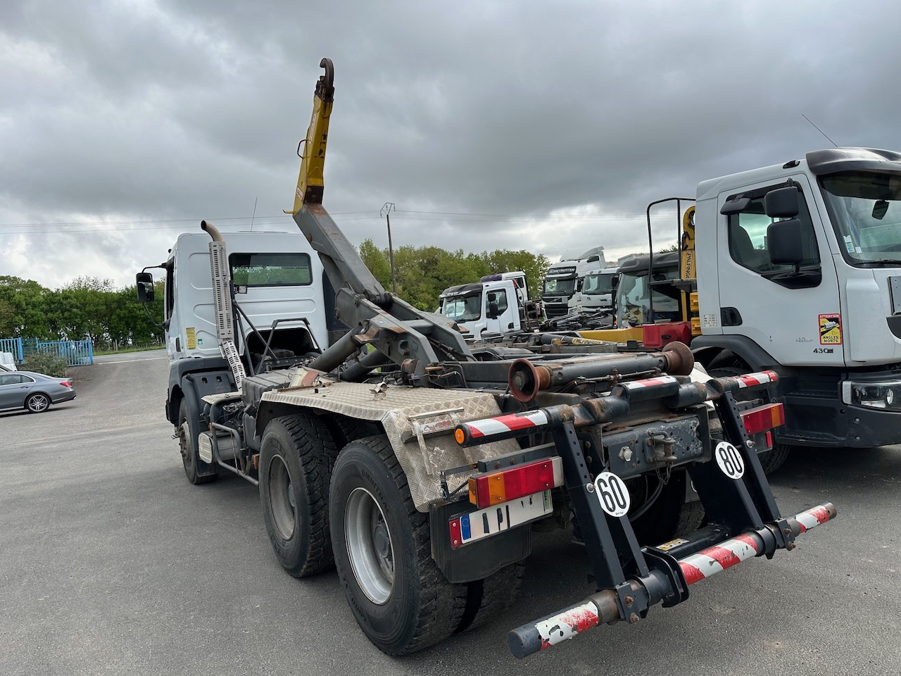 RENAULT KERAX 370 DCI - Camion cu cârlig: Foto 3 RENAULT KERAX 370 DCI - Camion cu cârlig: Foto 3