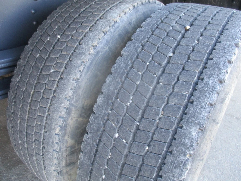 Camion basculantă MAN 19.422 , Manual , 3 way tipper , Spring suspension: Foto 16 Camion basculantă MAN 19.422 , Manual , 3 way tipper , Spring suspension: Foto 16