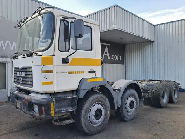 MAN 35-364 / FE 360 A , 8x4 , Spring Suspension , ZF Manual , Airco - Camion şasiu: Foto 1 MAN 35-364 / FE 360 A , 8x4 , Spring Suspension , ZF Manual , Airco - Camion şasiu: Foto 1