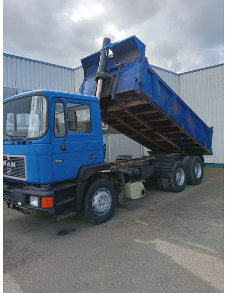 MAN F2000 , 32-322 , 6x4 , ZF Manual , Tipper , Spring Suspension - Camion basculantă: Foto 1 MAN F2000 , 32-322 , 6x4 , ZF Manual , Tipper , Spring Suspension - Camion basculantă: Foto 1