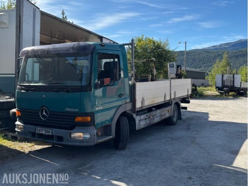 1998 Mercedes-Benz Atego 815/36 - Camion platformă: Foto 1 1998 Mercedes-Benz Atego 815/36 - Camion platformă: Foto 1