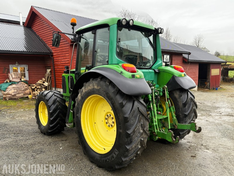 2002 John Deere 6320 - 9018 motortimer - helt nye framdekk medfølger - Tractor agricol: Foto 4 2002 John Deere 6320 - 9018 motortimer - helt nye framdekk medfølger - Tractor agricol: Foto 4