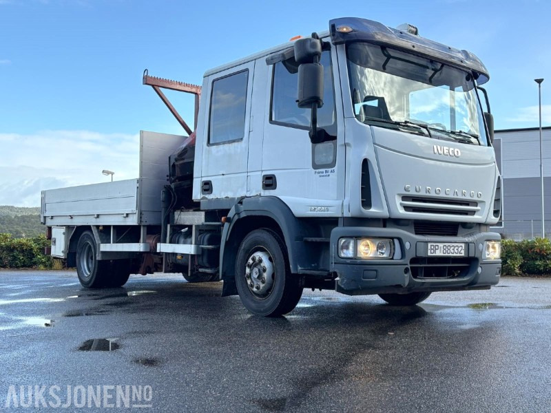 2004 Iveco 120E24 EUROCARGO kranbil - registrert for 5 sitteplasser - Camion cu macara: Foto 2 2004 Iveco 120E24 EUROCARGO kranbil - registrert for 5 sitteplasser - Camion cu macara: Foto 2