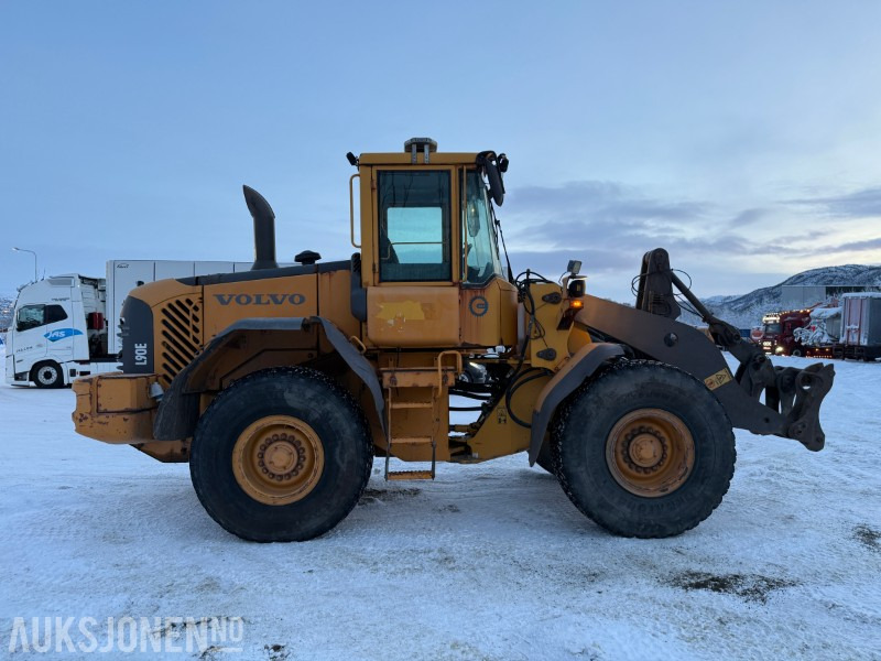 2004 Volvo L90E - Sentralsmøring - Ny motor - Încărcător frontal pe pneuri: Foto 4 2004 Volvo L90E - Sentralsmøring - Ny motor - Încărcător frontal pe pneuri: Foto 4