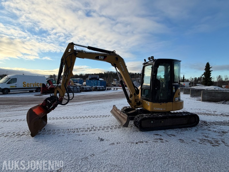 2012 Cat 305.5E Beltagraver med RT20 Rototilt og SMP Pusseskuff - Excavator: Foto 2 2012 Cat 305.5E Beltagraver med RT20 Rototilt og SMP Pusseskuff - Excavator: Foto 2