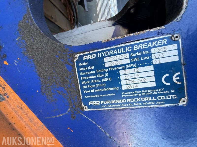 2014 Furukawa FXJ-375 dele-hammer - Echipamente de constructii: Foto 3 2014 Furukawa FXJ-375 dele-hammer - Echipamente de constructii: Foto 3