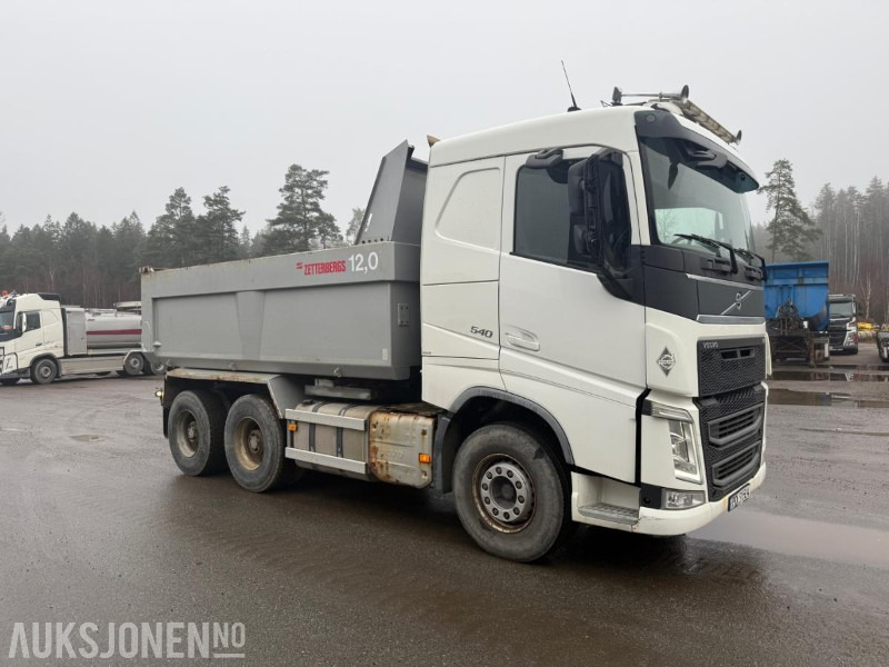 2015 VOLVO FH540 6X4 Euro6 TIPPBIL SERVICEHISTORIKK ZETTERBERG PÅBYGG. - Camion basculantă: Foto 4 2015 VOLVO FH540 6X4 Euro6 TIPPBIL SERVICEHISTORIKK ZETTERBERG PÅBYGG. - Camion basculantă: Foto 4